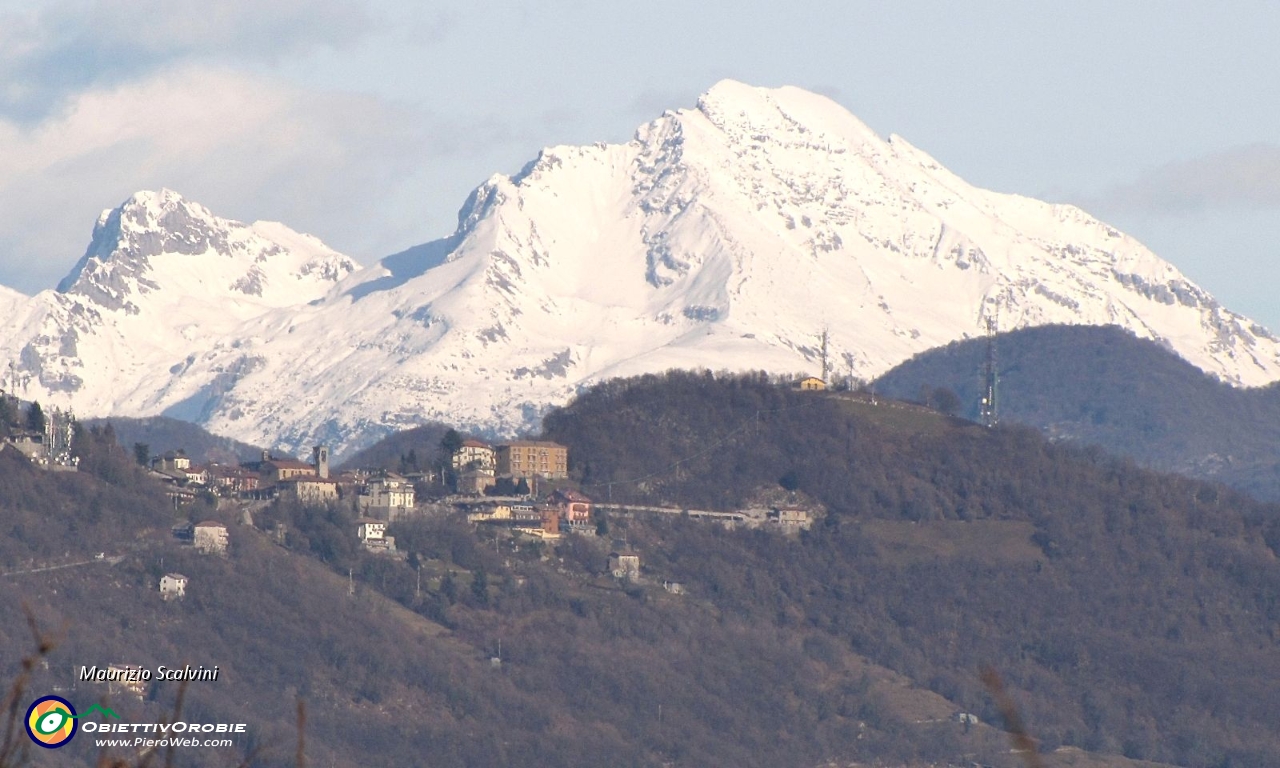 43 Da Roncola San Bernardo all'Arera e Corna Piana....JPG